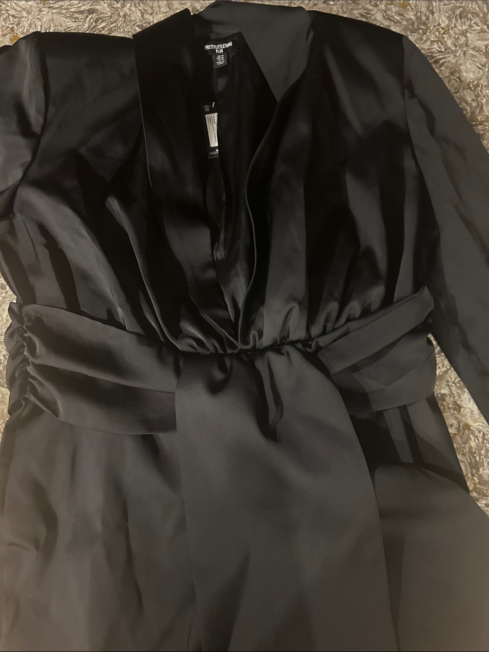 Formal NWT Women's 14W PrettyLittleThing Black Satin Wrap Blazer with Self Tie